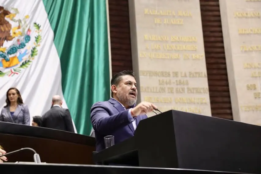 ALEX DOMINGUEZ SOBRE PAGO DE AGUA