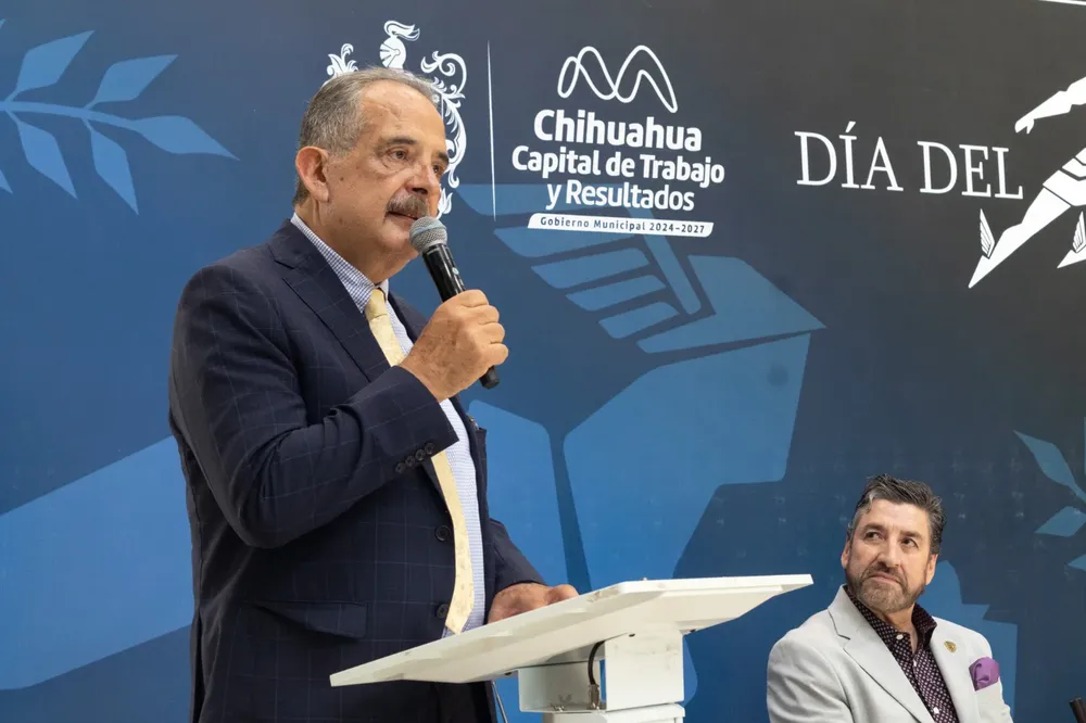 RECONOCE CANACO COMERCIANTE10