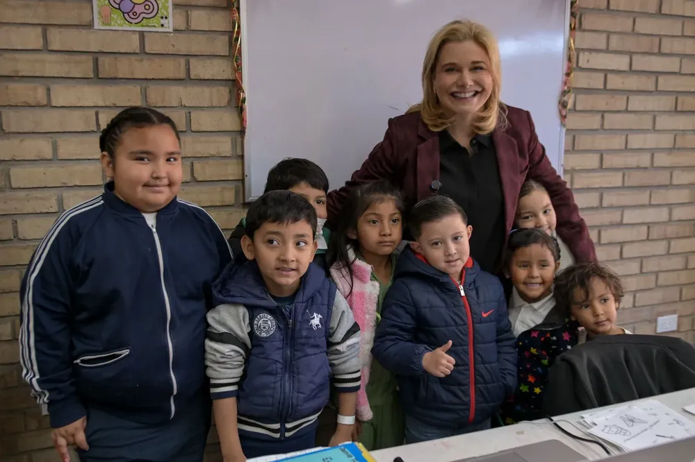 MARU CAMPOS INAUGURA JUAREZ4