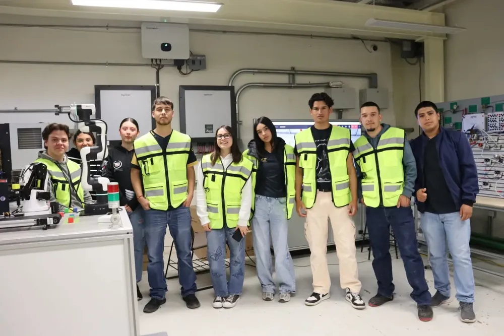 0152f1e4-e24a-4d31-abf9-d59defae24d5