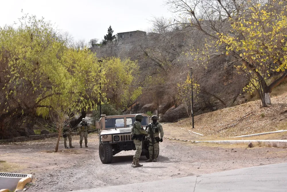 ENCUENTRAN MANTA AMENAZANTE3