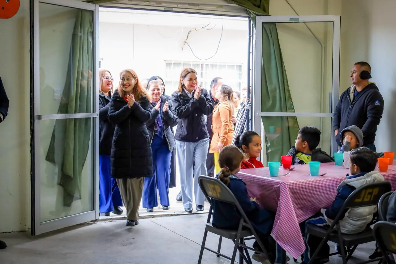 COMEDOR VASCONCELOS DIF1