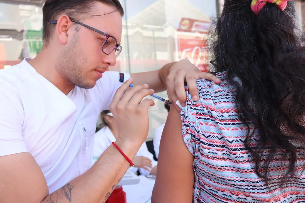 cfb64ac6-31a3-49cb-ba65-1fe9e7e53303