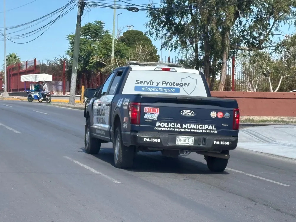 DETIENEN 3 ROBOS2