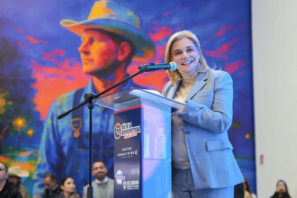 INAUGURA CENTRO DE CONVENCIONES9