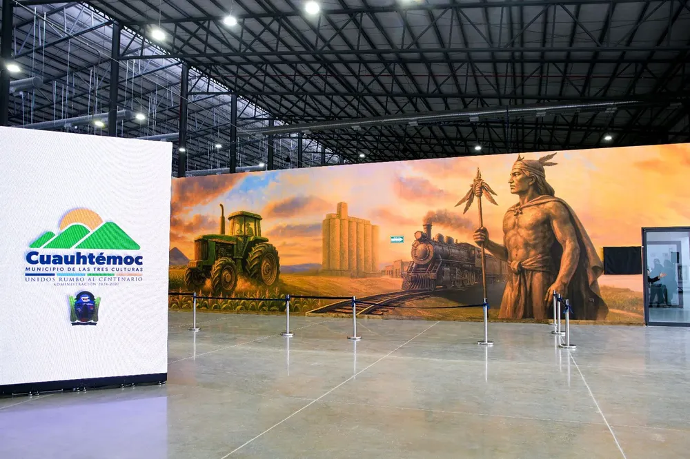 INAUGURA CENTRO DE CONVENCIONES10