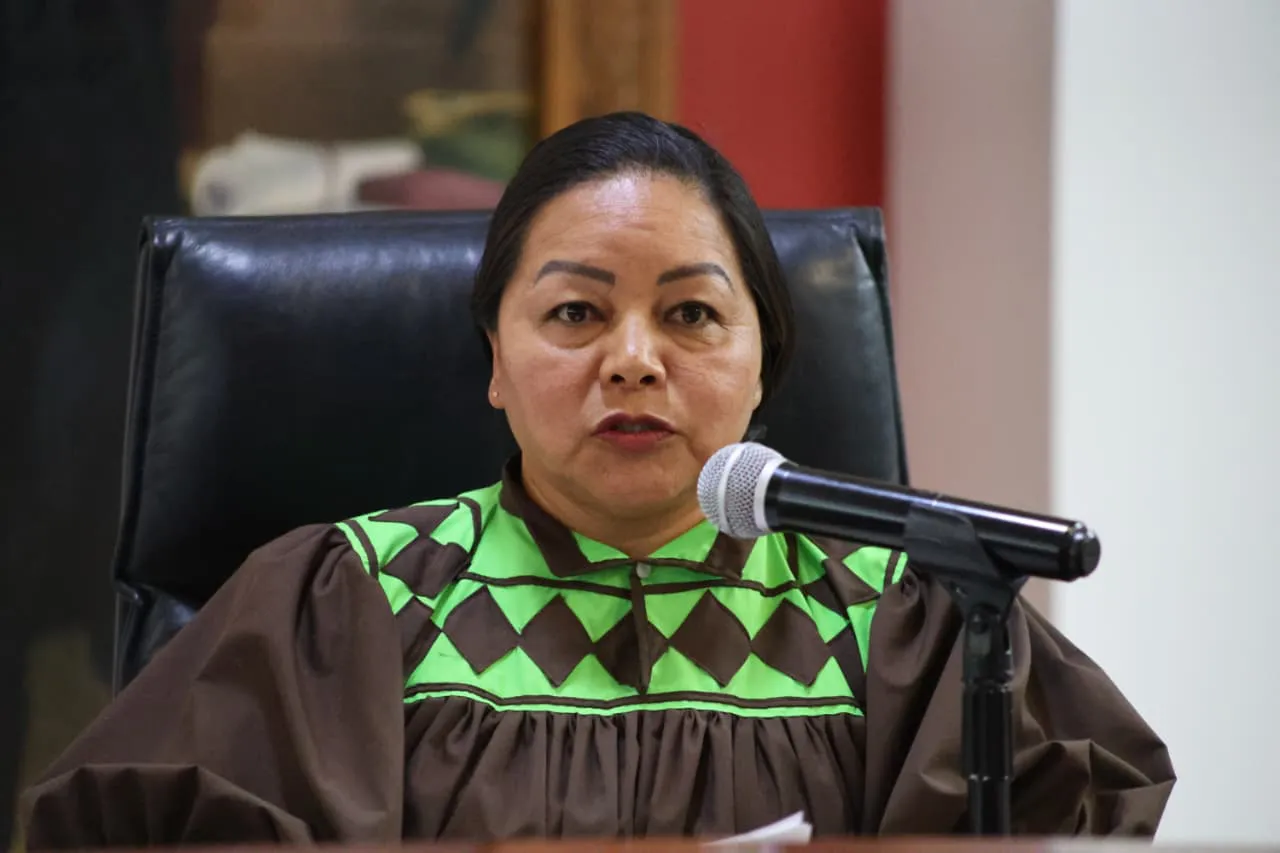 EN RIESGO LENGUAS MATERNAS