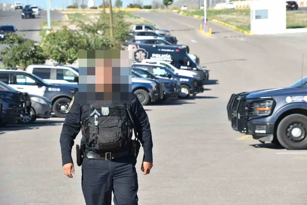 EXAMENA MANDOS POLICIAS2