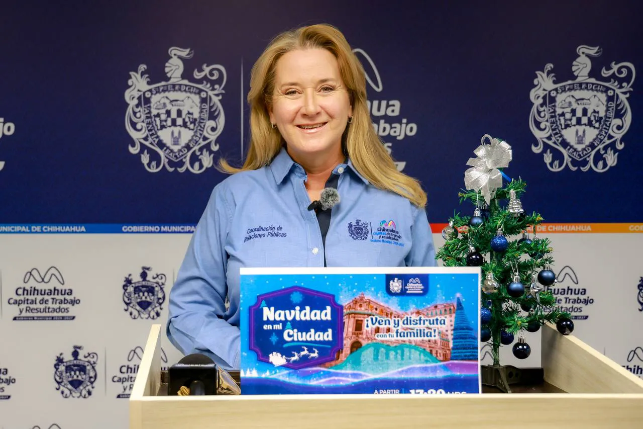 ANUNCIAMUNICIPIO ENCENDIDO ARBOL1