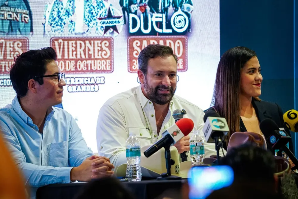 EXPOGAN REVELA CARTELERA ARTISTICA5