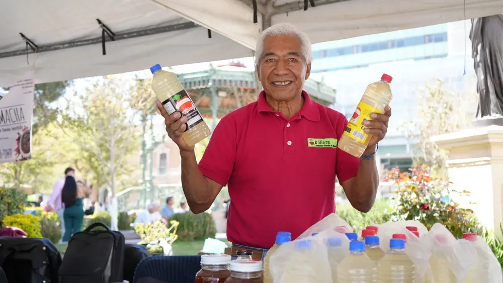 a2b4eaf2-d2e8-4a42-bb64-3e4e4c7e6f03