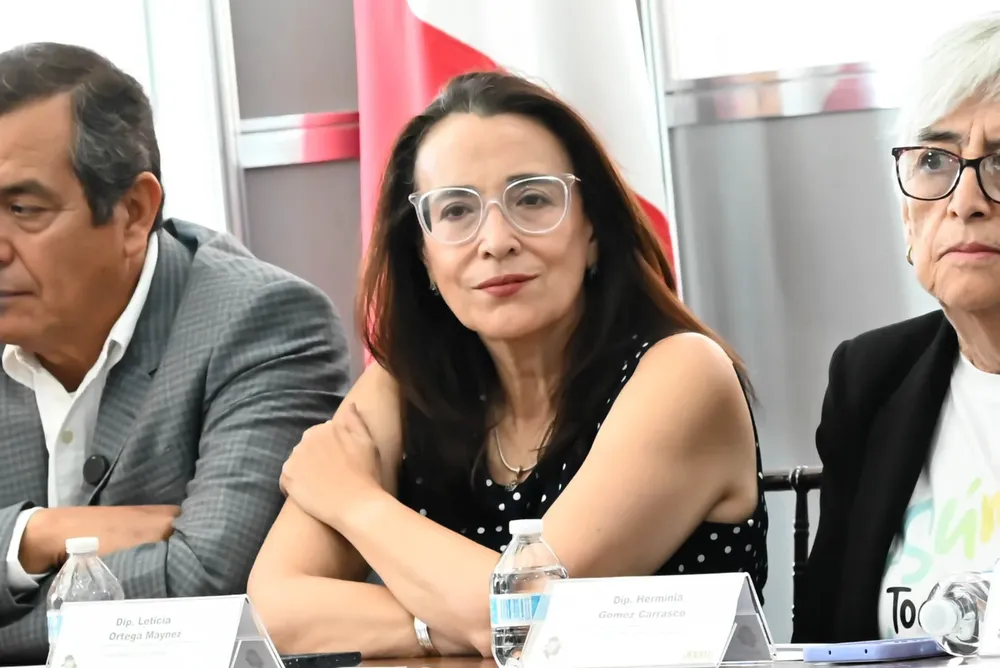 3d727074-bd9c-4242-b377-563aab0eca8d