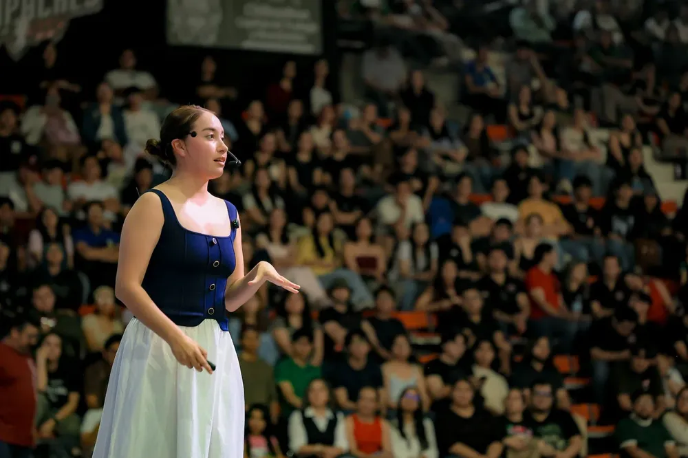 9568b077-4ac5-41fe-94c2-e31977a40897