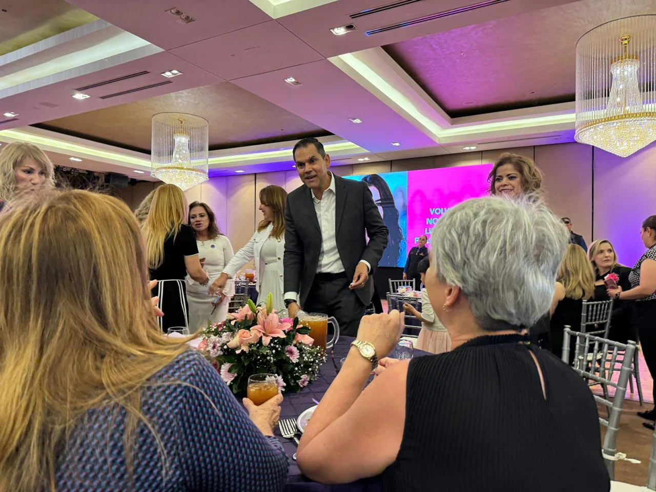 6bef15ce-321e-40be-a8a0-19ec65566573