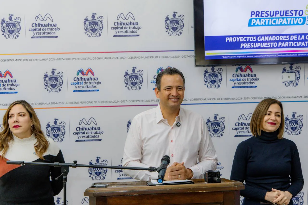 PRESENTA ALCALDE PROYECTOS2