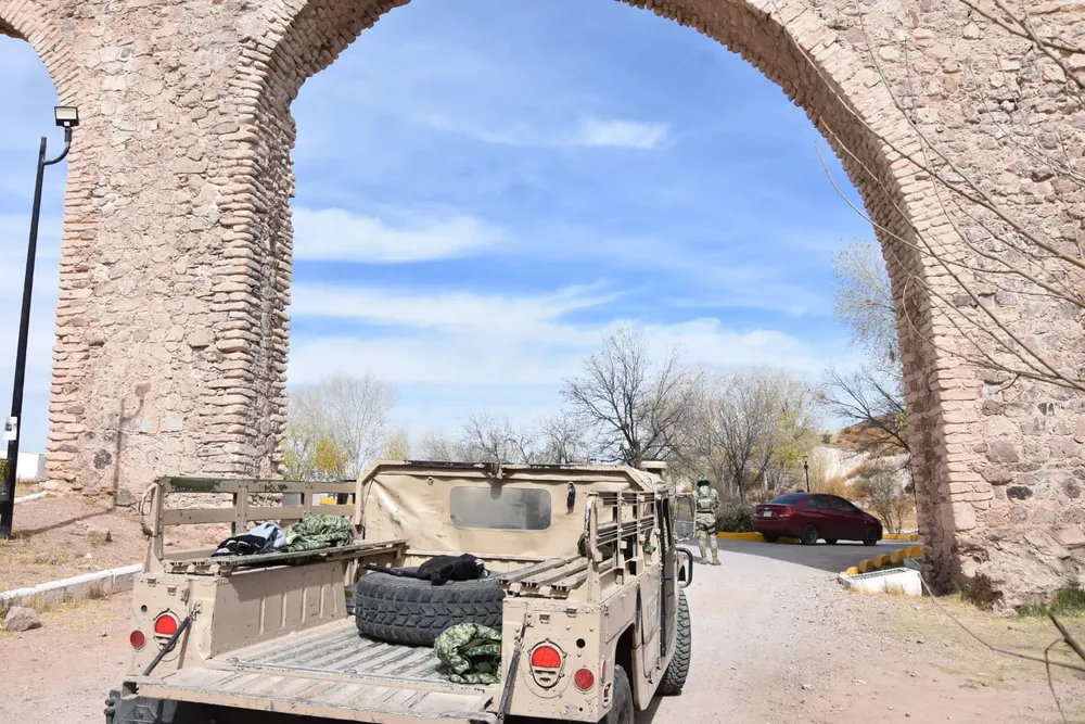 ENCUENTRAN MANTA AMENAZANTE2