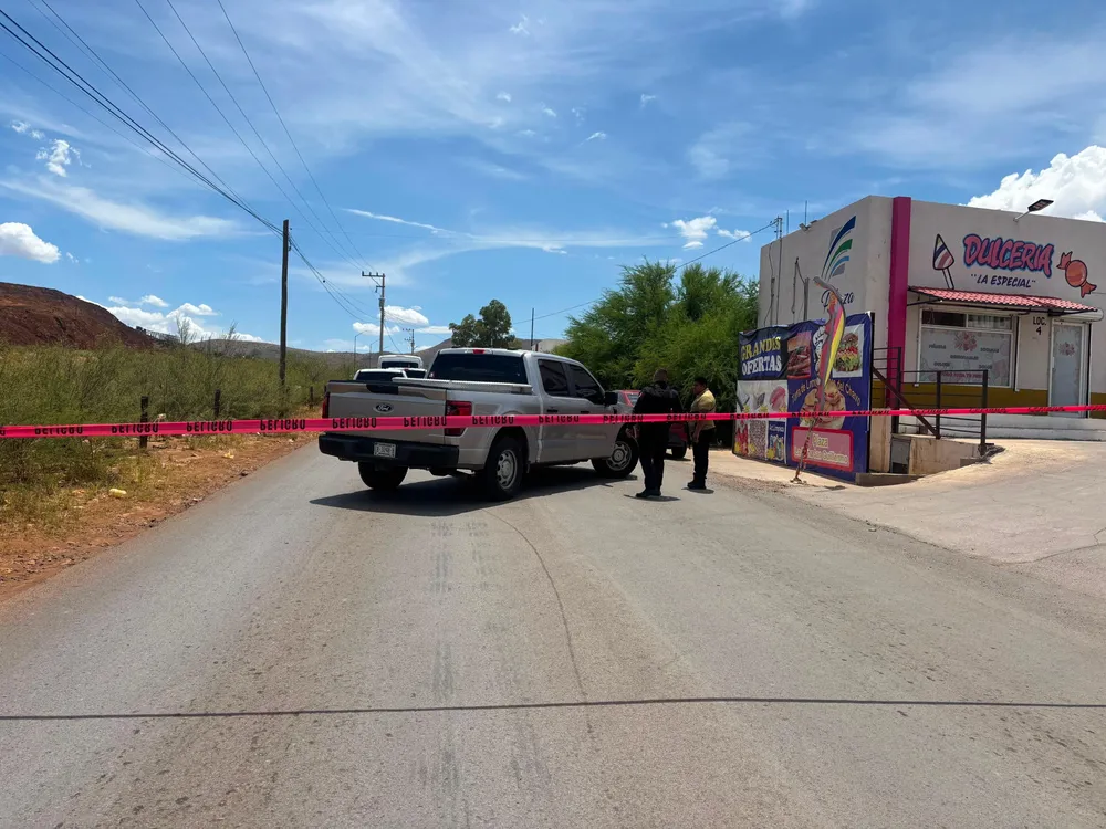 POLICIAS IMPIDEN DETENCION1