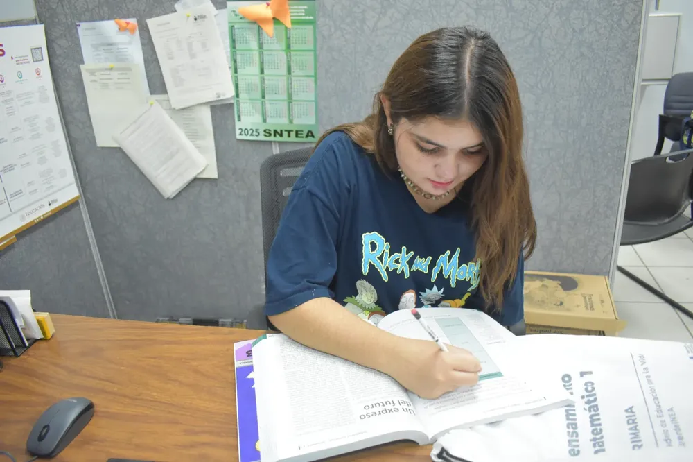 COLOMBIANA TERMINA ESTUDIOS ICHEA1