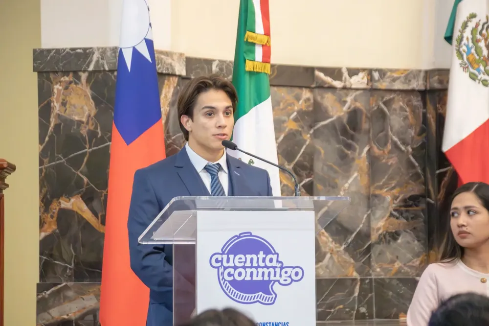 JOVENES TAIWAN ESPECIALIZACION5