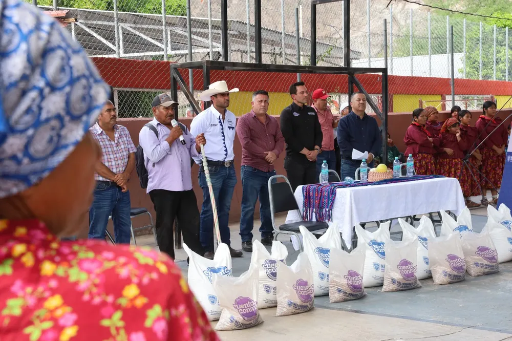 c72b9e17-ffa6-4bdb-938b-0033e893d54f