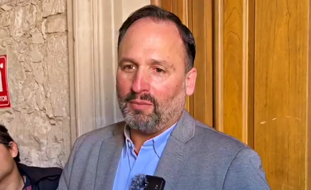 SANTI DE LA PEÑA FEB12