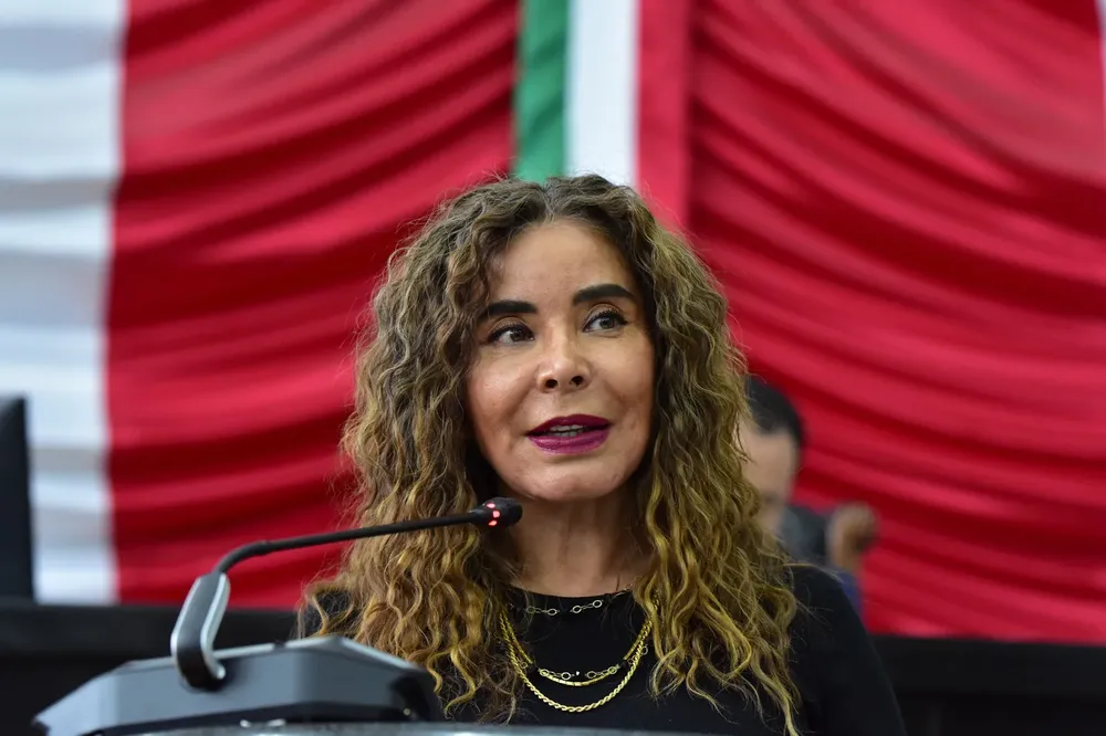 PIDE AUMENTO PAGO CRUCE FRONTERA