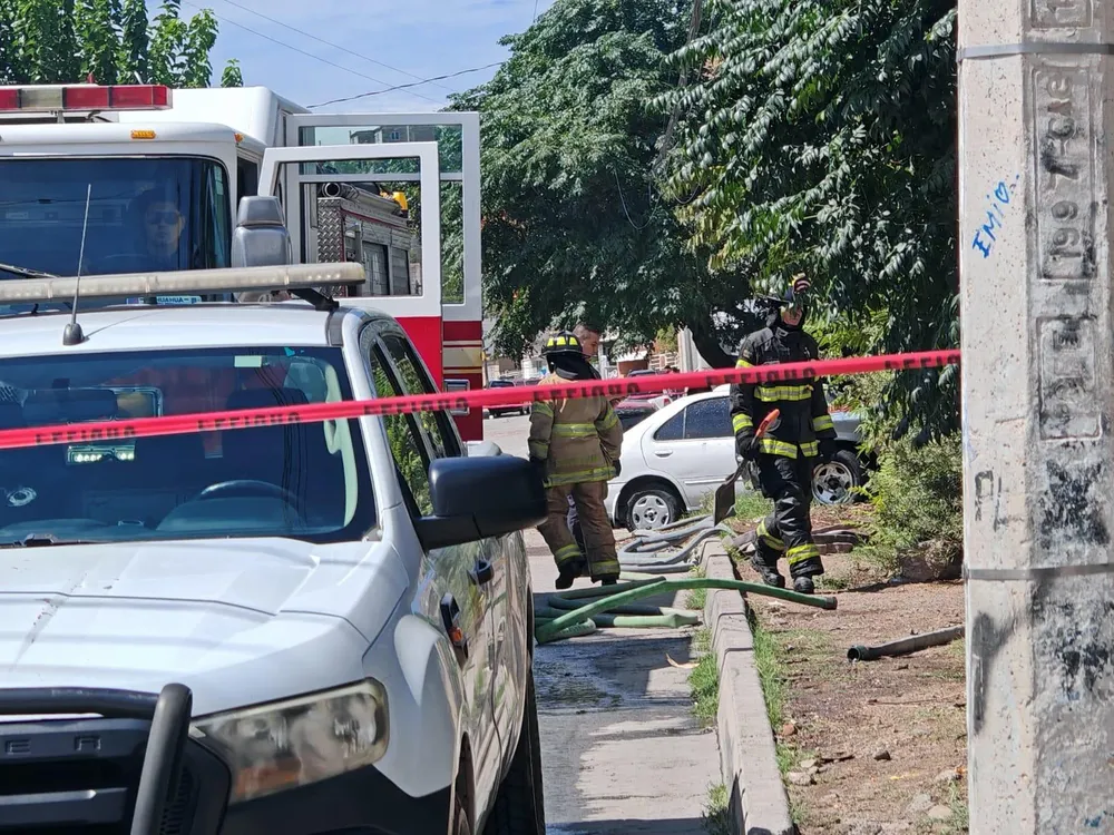 INCENDIO BASURA ACUMULADA1
