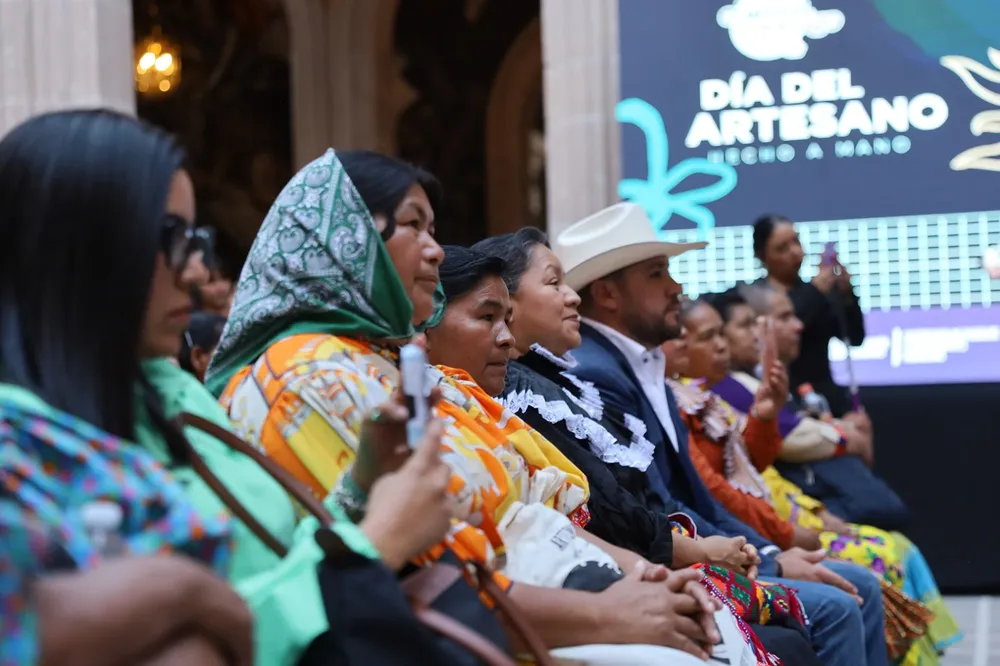 903a371d-ecb2-46a9-8c4a-525298a34245