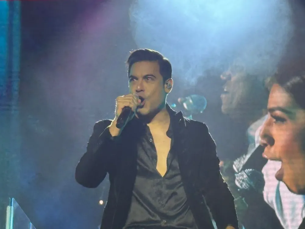 CARLOS RIVERA5