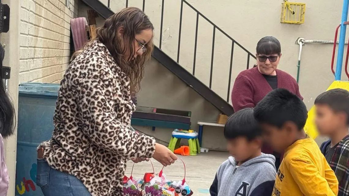 DIPUTADA PT COMPARTE CON NIÑOS