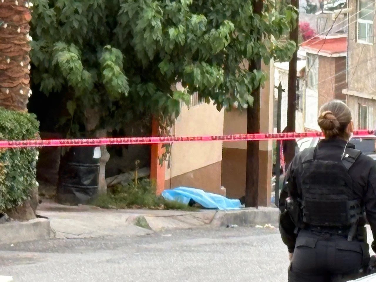 POLICIAS ABATEN SUJETO