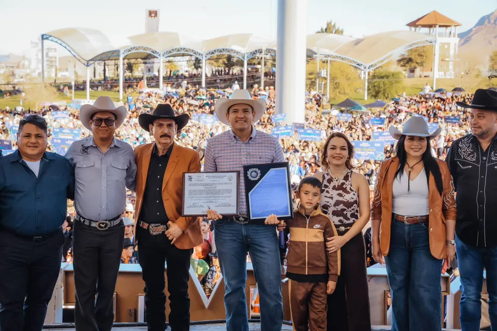 Nuevo récord de 3 mil 754 bailarines1