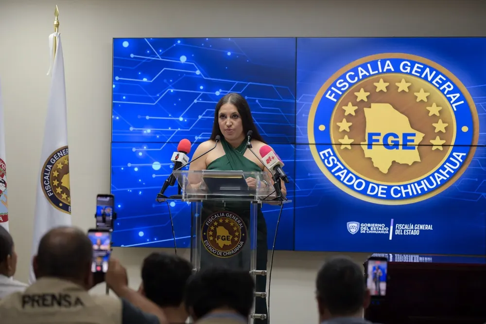 WENDY AVANCES AGENTES CIA2