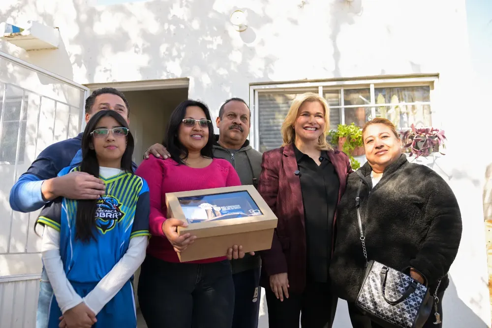 MARU ENTREGA VIVIENDA1