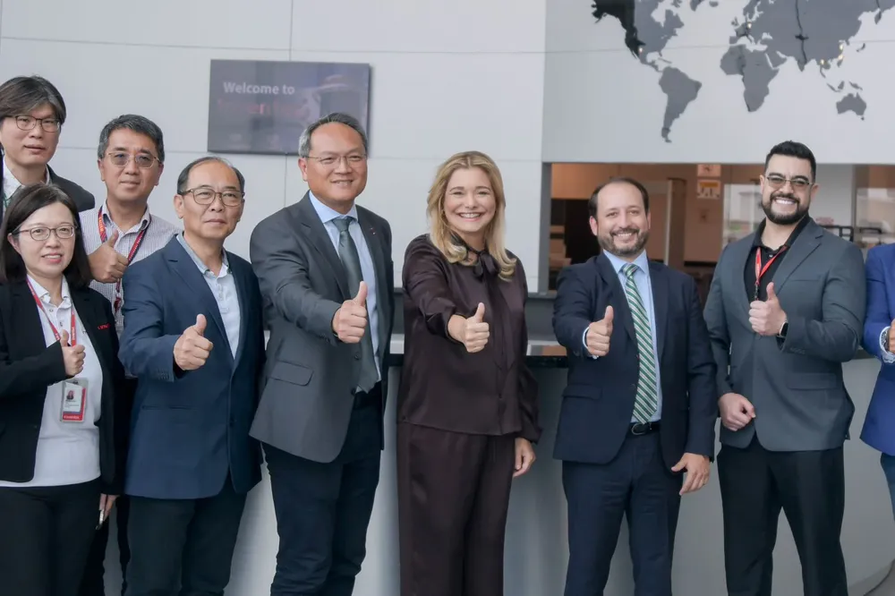 13a01264-fd2d-4009-8f9e-d0517cb725eb
