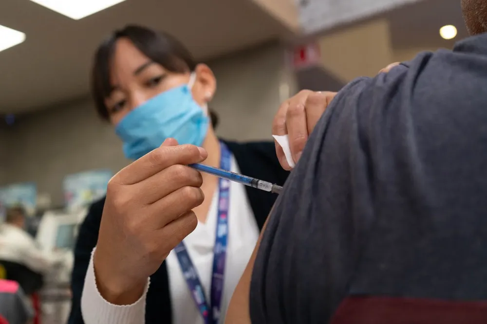 5846c051-d3ee-4f0e-bce0-0048fc7804c8