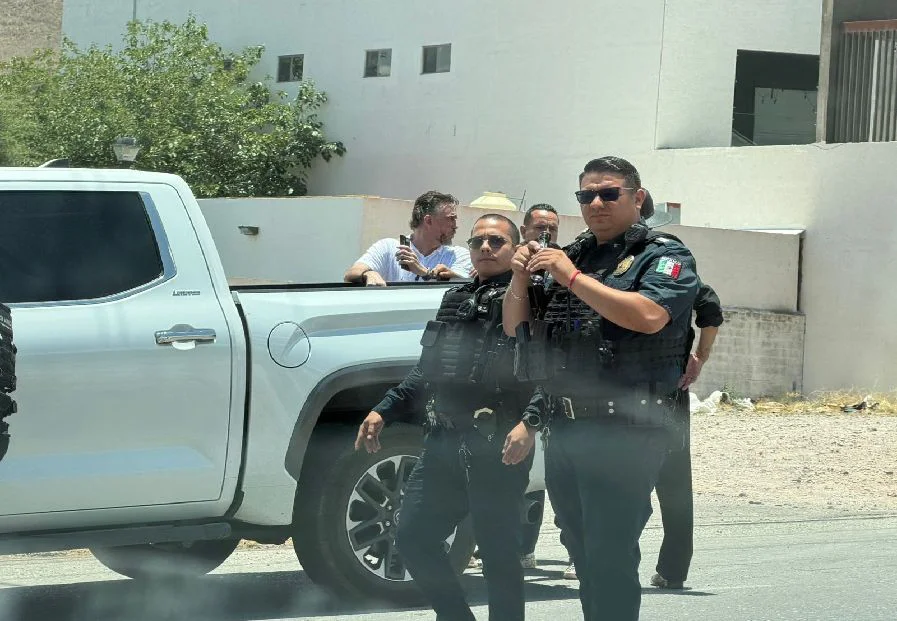 policias