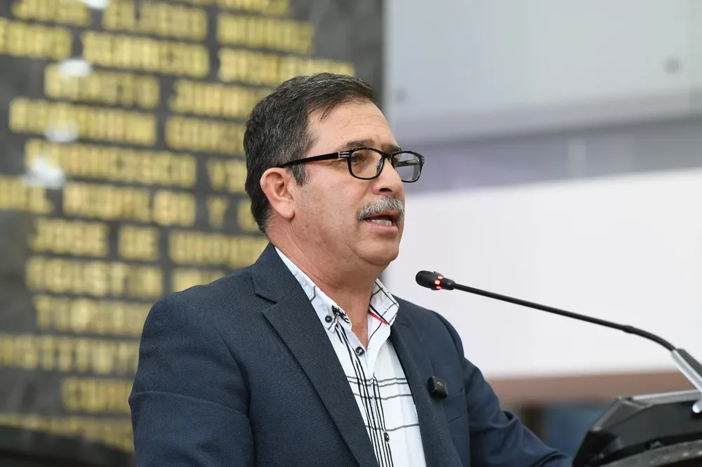 d89579ef-48f3-427d-97c9-a8027ec5da97