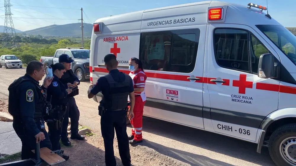 MUJERES AGREDEN PRESA