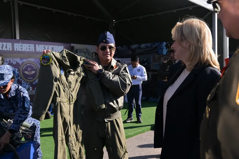 MARU INVITADA DE HONOR16