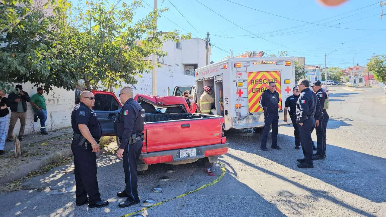 joven atrapado choque marmol